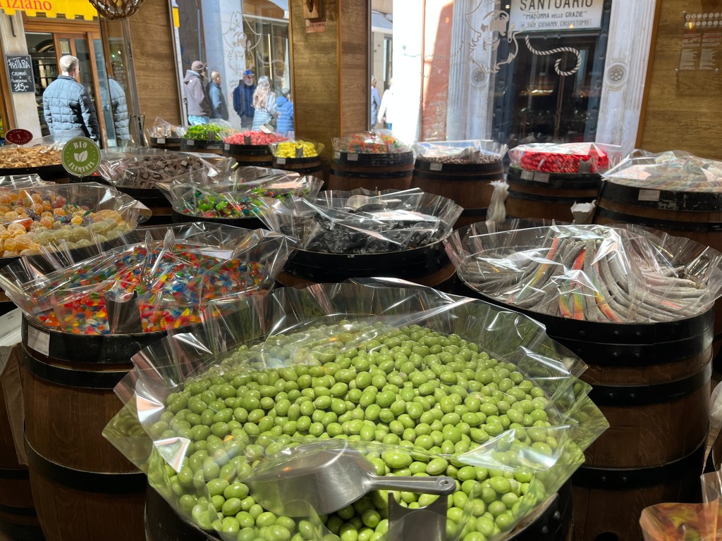 பசிக்கும்லே